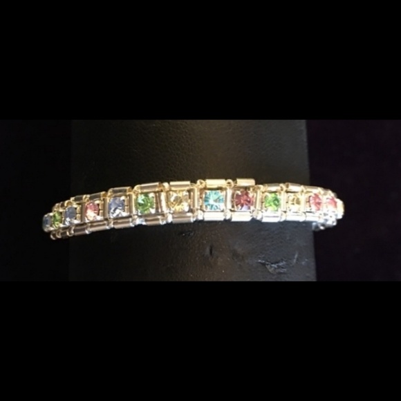 Handcrafted New! 6 1/2” Princess Kate Rhinestone Bracelet - Picture 1 of 7